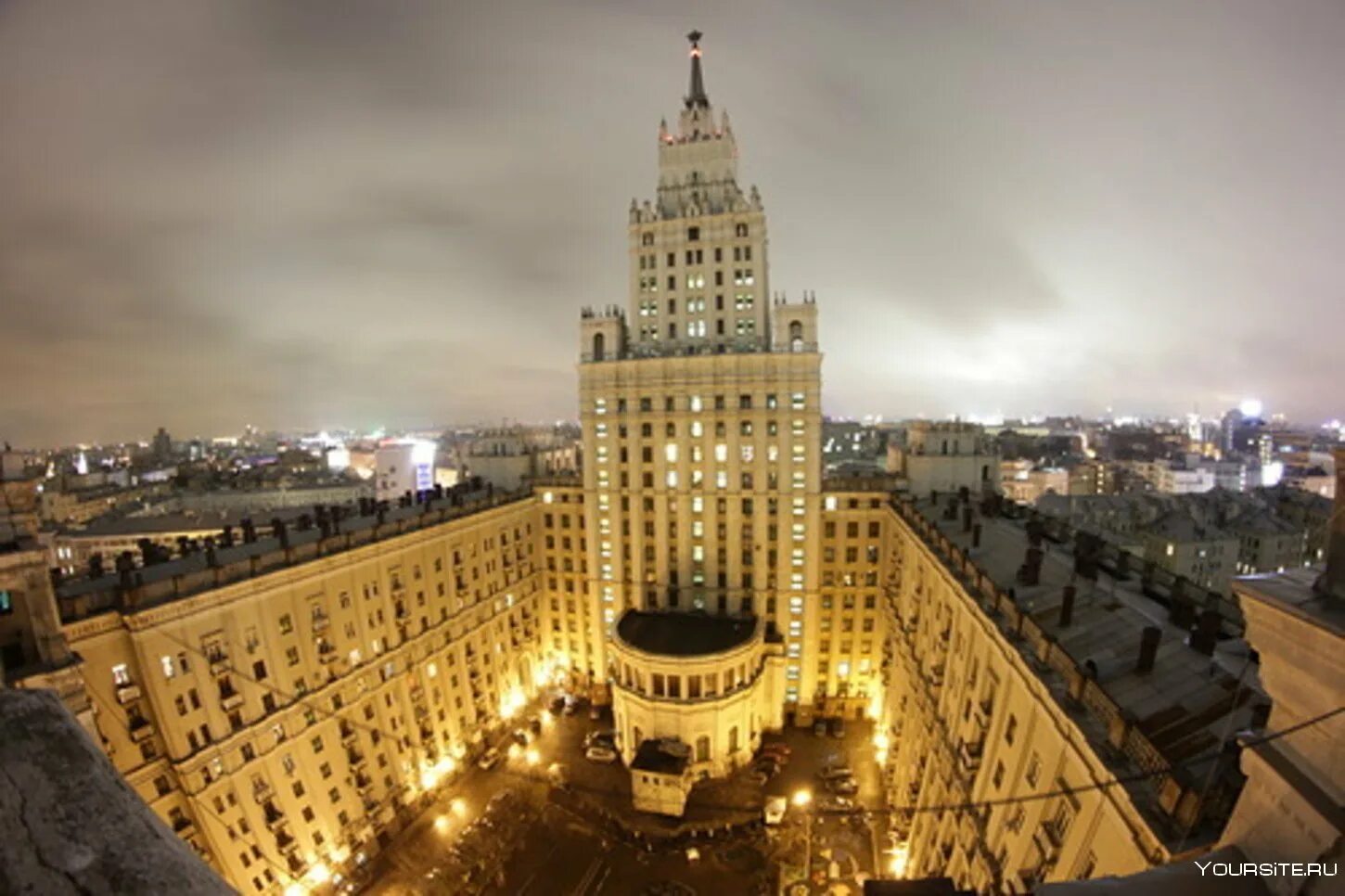 высотка на красных воротах (садовая-спасская улица, 21). сталинская высотка на красных воротах. сталинские высотки красные ворота. сталинские высотки красные ворота. н.