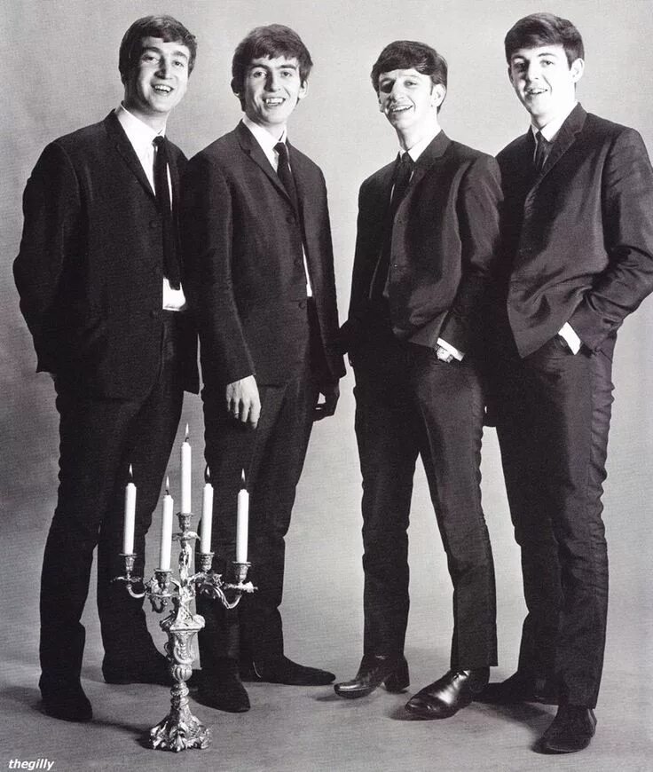 Группа битлз постер. Пол маккартни 1963. Рок группа битлз. The beatles 1962. Рок группа битлз.