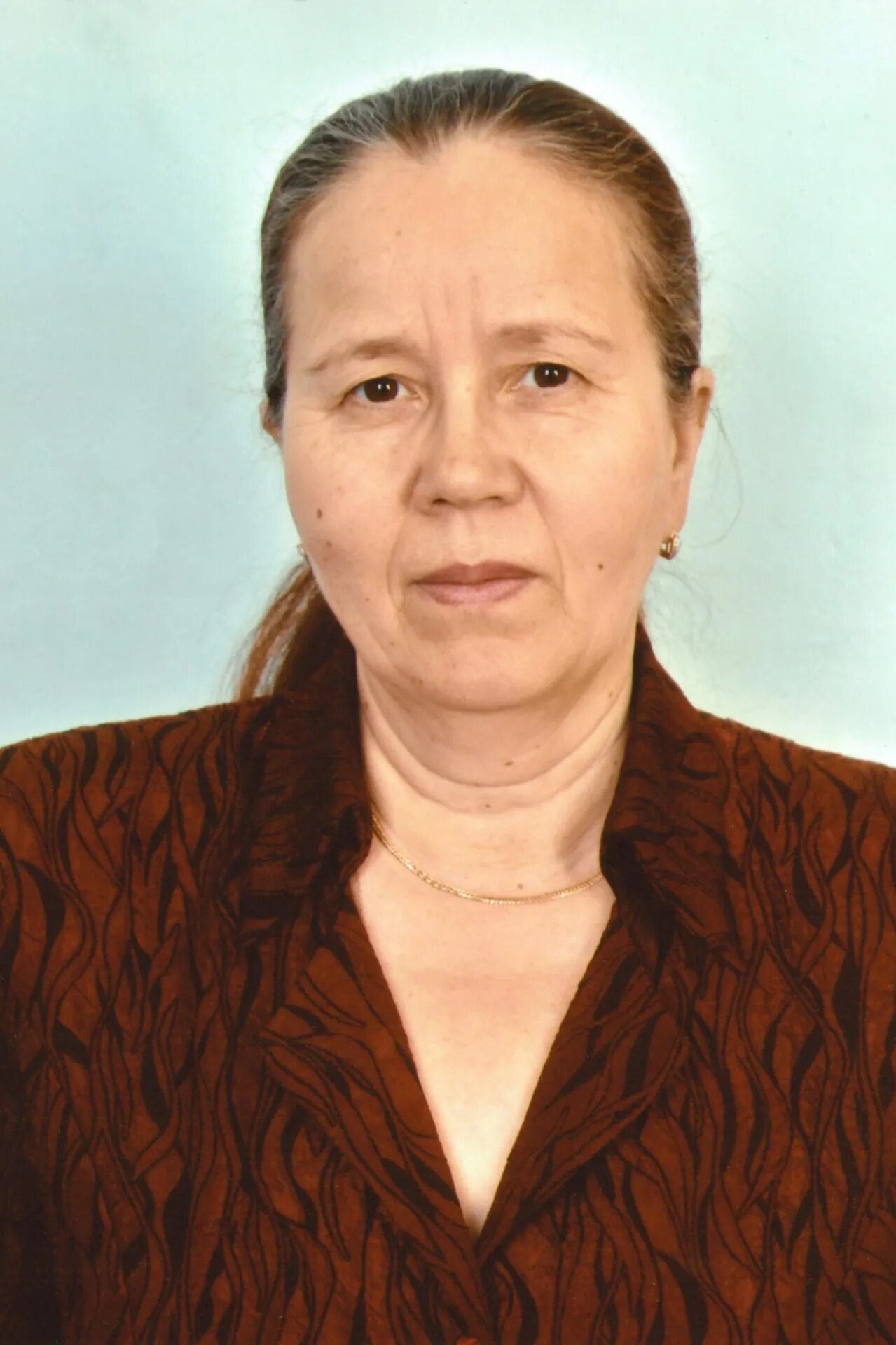 Кадрия идрисова ак калфак. Кадрия ногайская поэтесса. Кадрия крик. Идрисова кадрия раисовна. Стихотворение кадрия темирбулатова.