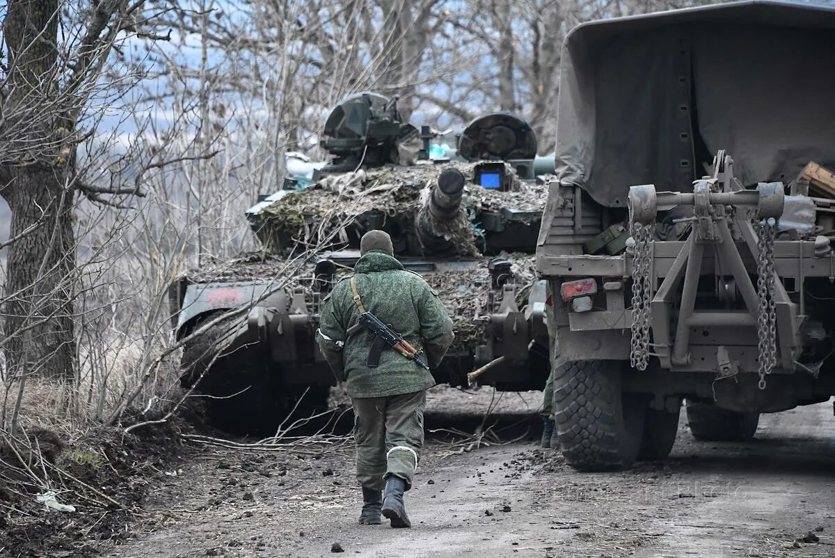 Русская операция на украине. Специальная Военная операция. Российские войска на Украине. Военные вс РФ на Украине.