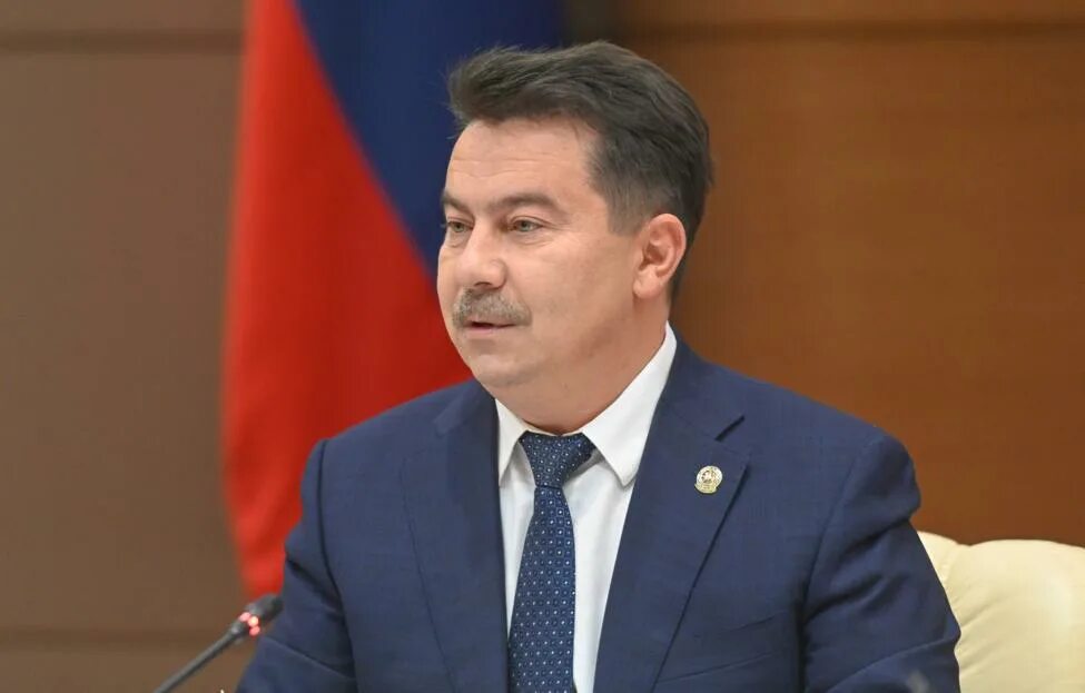 Министр здравоохранения республики татарстан фото В Казани проходит прощание с министром здравоохранения Татарстана Маратом Садыко
