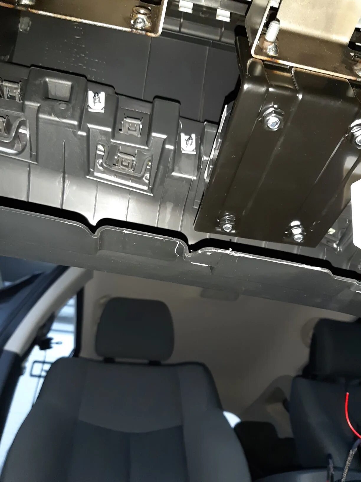 Блок глонасс шкода рапид где находится Hello everyone ! Tell me, the era of the glonas should disconnect when the car c