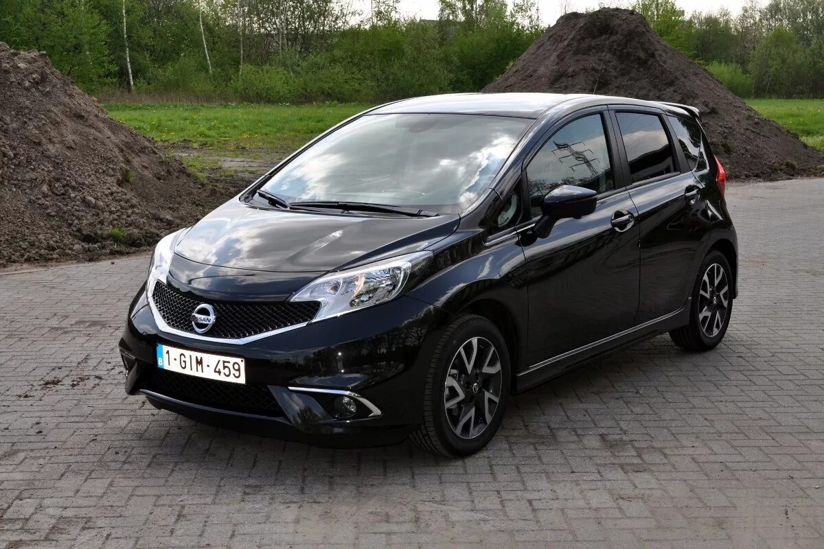 Nissan Note 2013. Nissan Note е12 2016. Ниссан ноут 2016 черный. Ниссан ноут 2013.