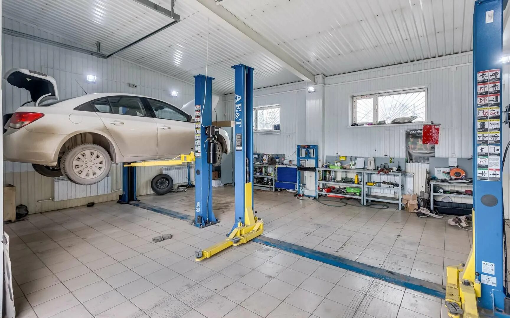 Автосервис на западном ростов на дону. Автосервис фото. фото автосервиса самозанятого. маленькие фото для авито ремонт авто.