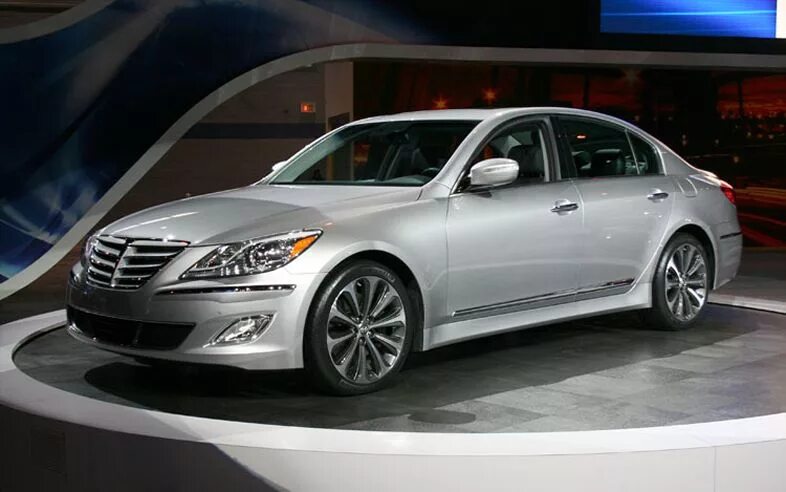 Genesis обзор. Hyundai genesis 2012. хендай дженезис 2012. хендай дженезис 22. хендай генезис 2006.