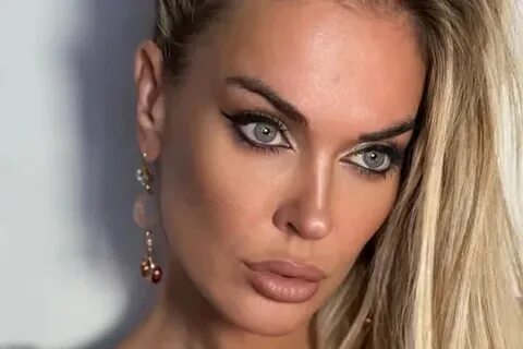 Барнаулдағы қыздардың телефондары