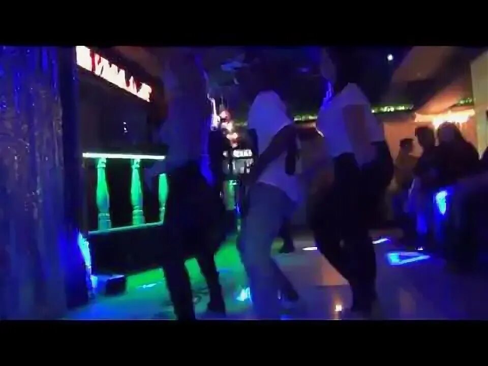 Ламбада у бара