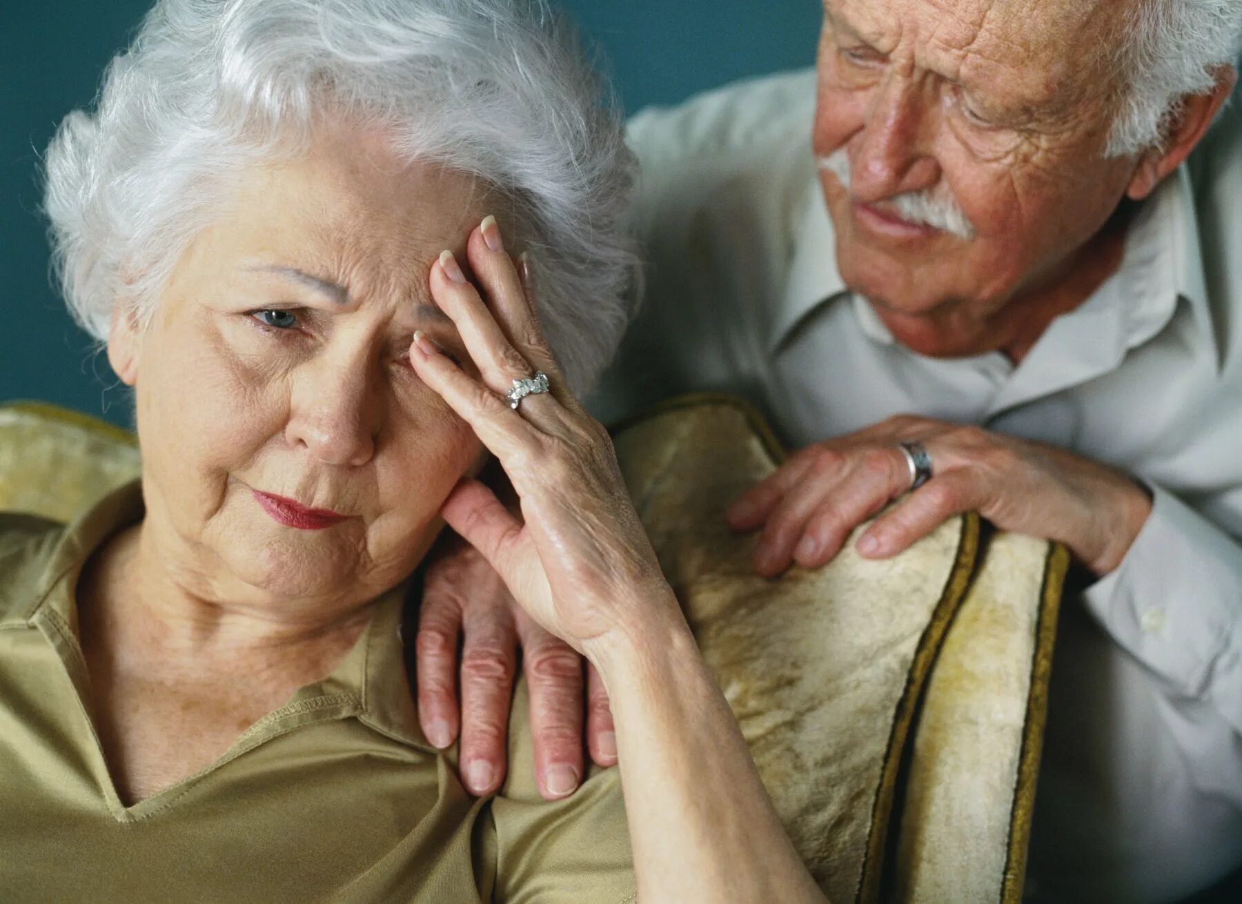 Симптомы деменции у женщин после 70. Пожилые люди. Психологическая старость это. Старческий Возраст. Пожилой Возраст.