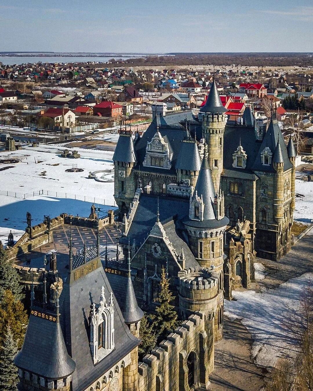 Замок Тольятти Тольятти Гарибальди. Замок Гарибальди в Самарской области. Замок Гарибальди Хрящевка. Хрящёвка Самарская область замок Гарибальди. Куда лучше съездить в россии