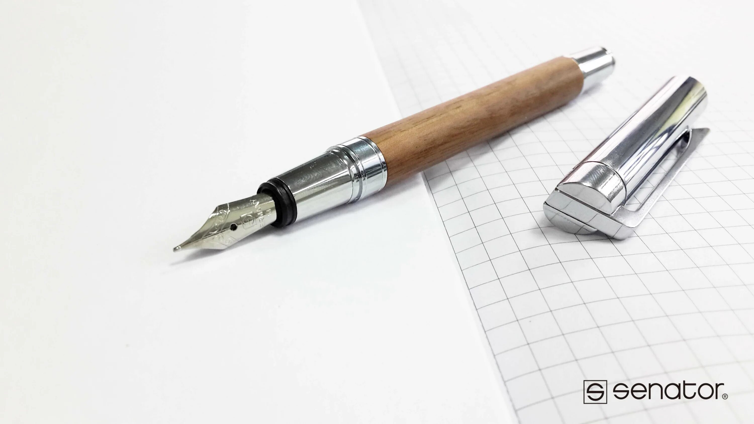 Для почерка тренажер для ручки. Kojima studios модель предпринимательства. Мем карандашом. Я нашел карандаш. Серебряные кусты дикой маслины окруженные диктант.