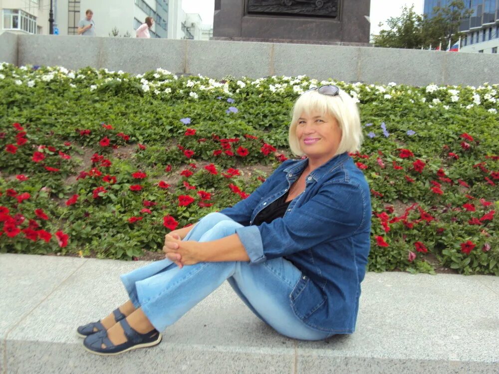 Одинокие женщины в архангельске. Женщины в архангельске за 50. Женщины 40 архангельск. Женщины архангельска за 50 лет. Женщины архангельска за 50 лет.