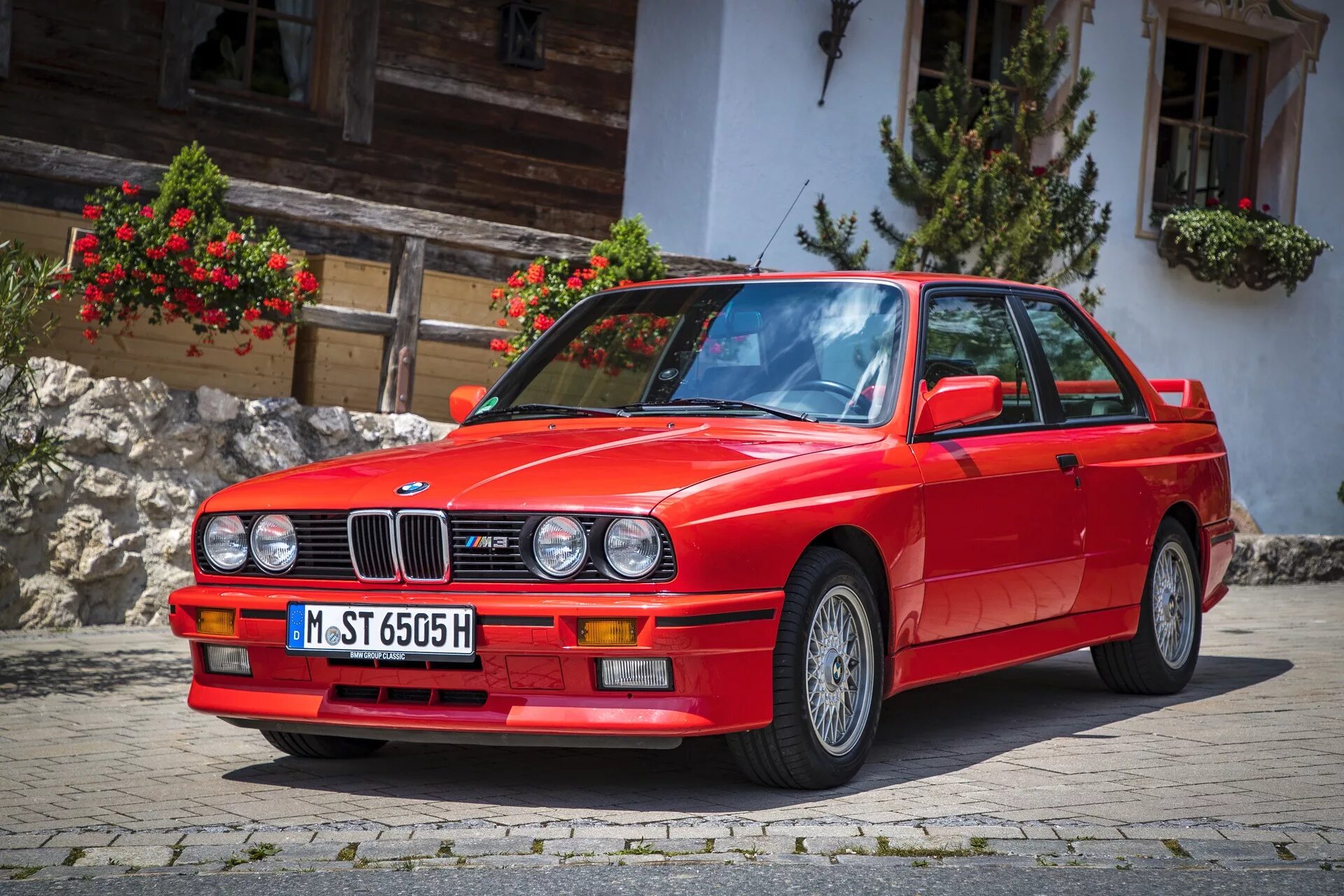 Купить e 30. БМВ m3 e30. BMW m3 e30 купе. BMW m3 1990. BMW m5 e30.