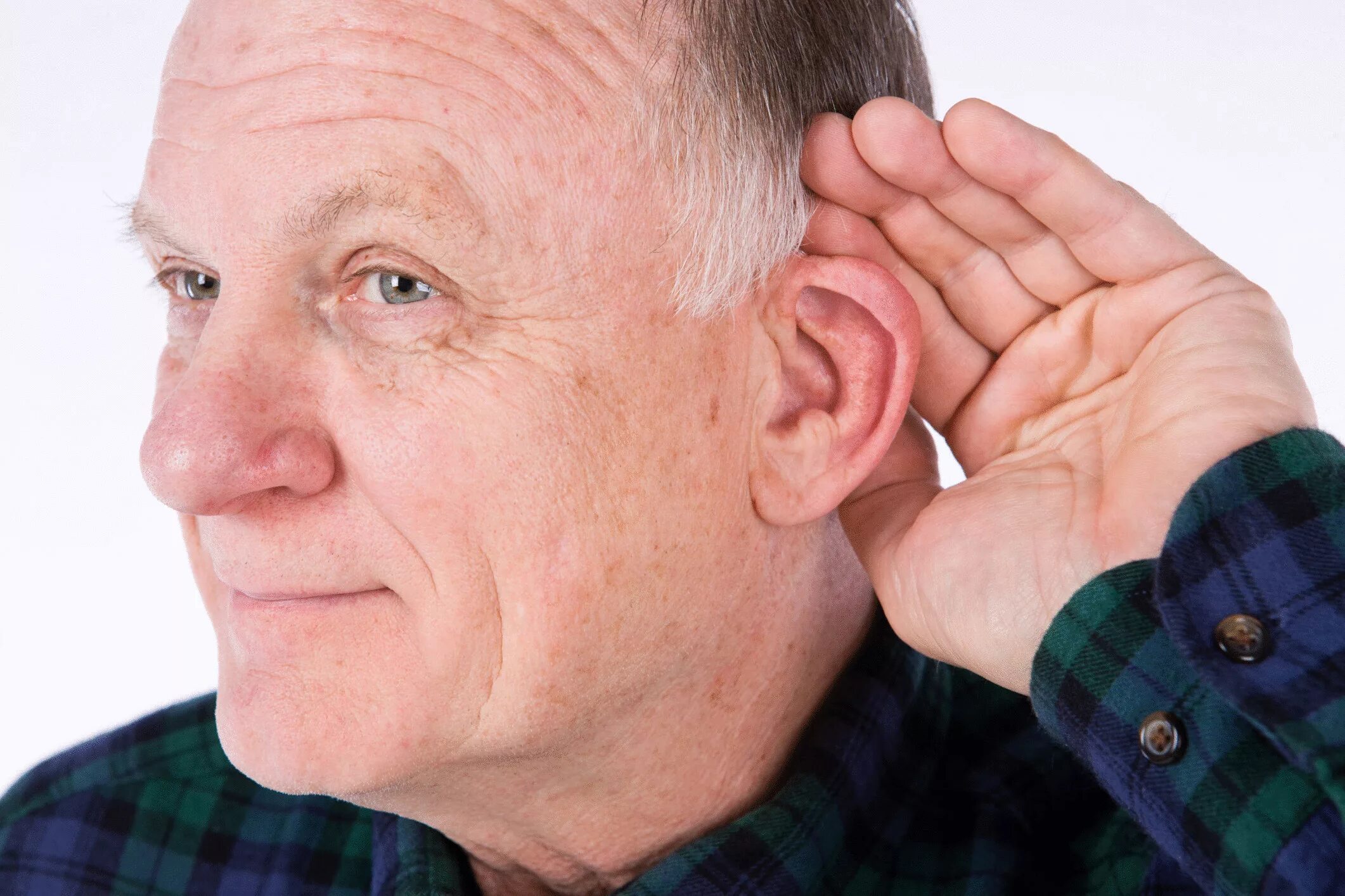 Почему стал плохо слышать. Нарушение слуха. Слух пожилого.