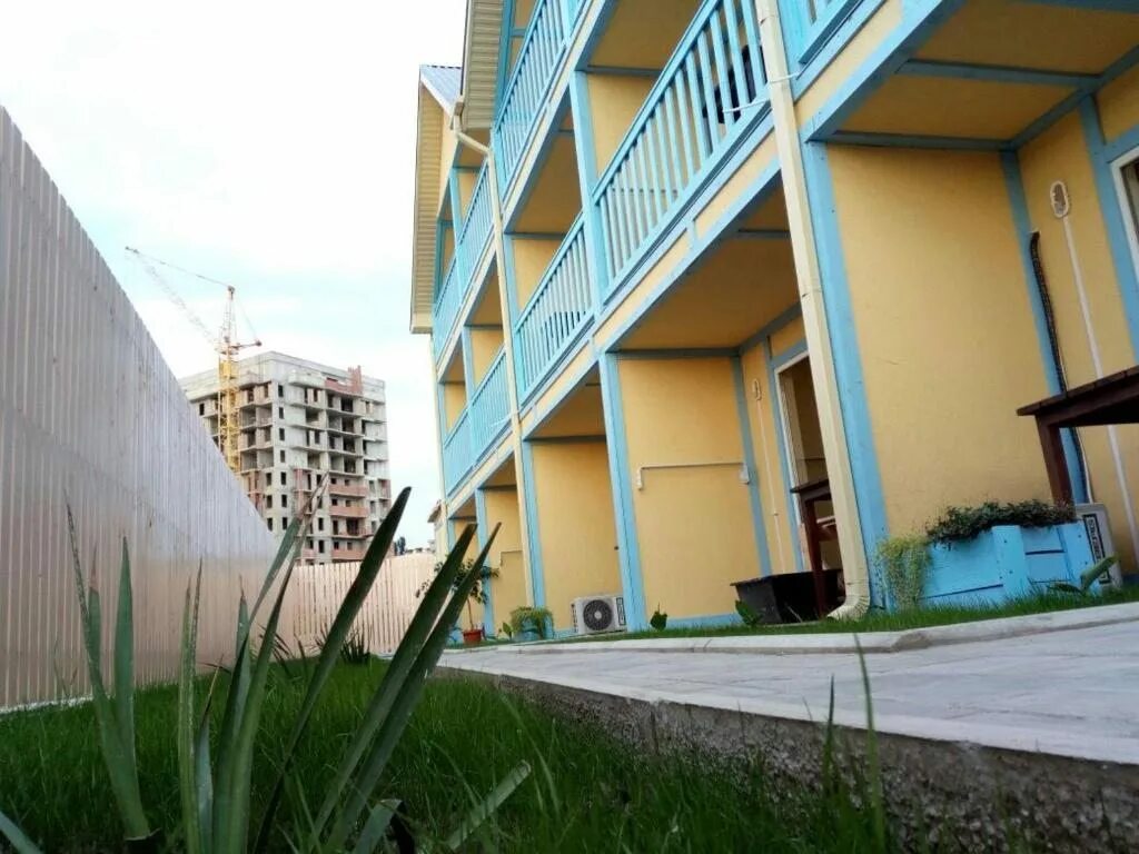 Тропикана джемете. Отель тропикана анапа. Тропикана анапа гостевой дом. Тропикана отель анапа. Гостиница тропикана джемете.