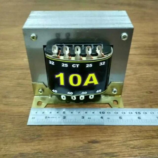 10 ампер. Трансформатор 10 ампер. вставка 45 ампер трансформатор. двигатель 10 ампер 230в. 8706 10 ампер.