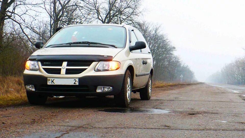 Додж Караван 4. Dodge Caravan 4 ПТФ. Додж Караван 2004. Додж Караван 2.4.