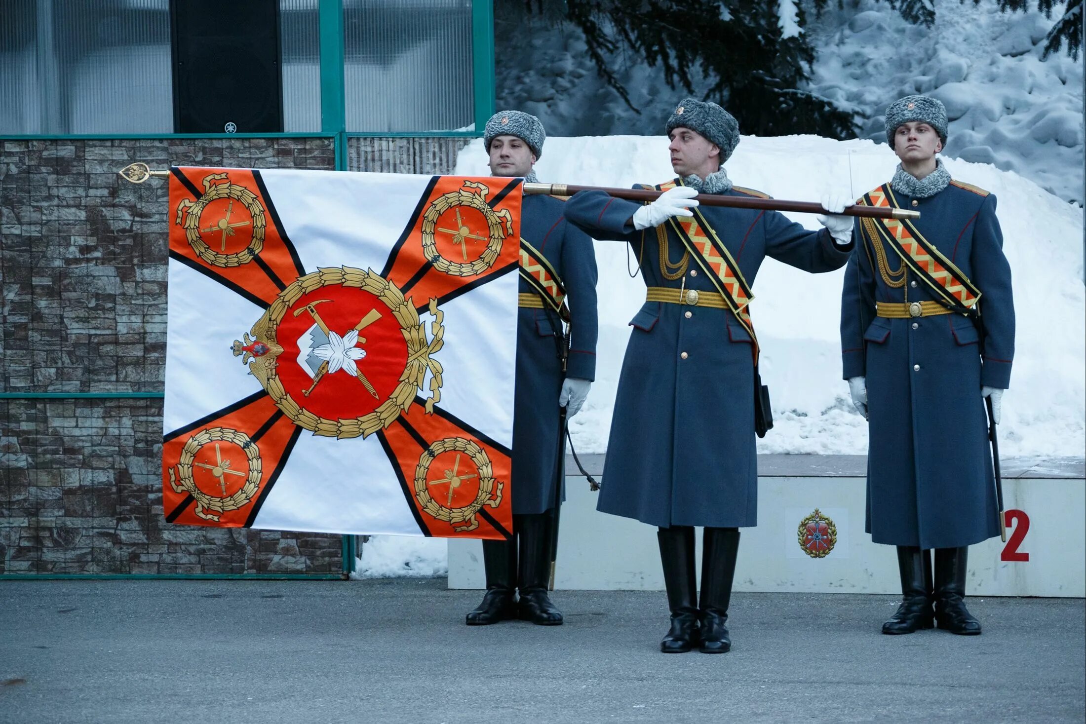 Боевое Знамя воинской части РФ. Боевое Знамя воинской части Вооруженных сил РФ. Знамя Вооруженных сил РФ боевое Знамя воинской части. Георгиевское Знамя воинской части. Боевое знамя нового образца