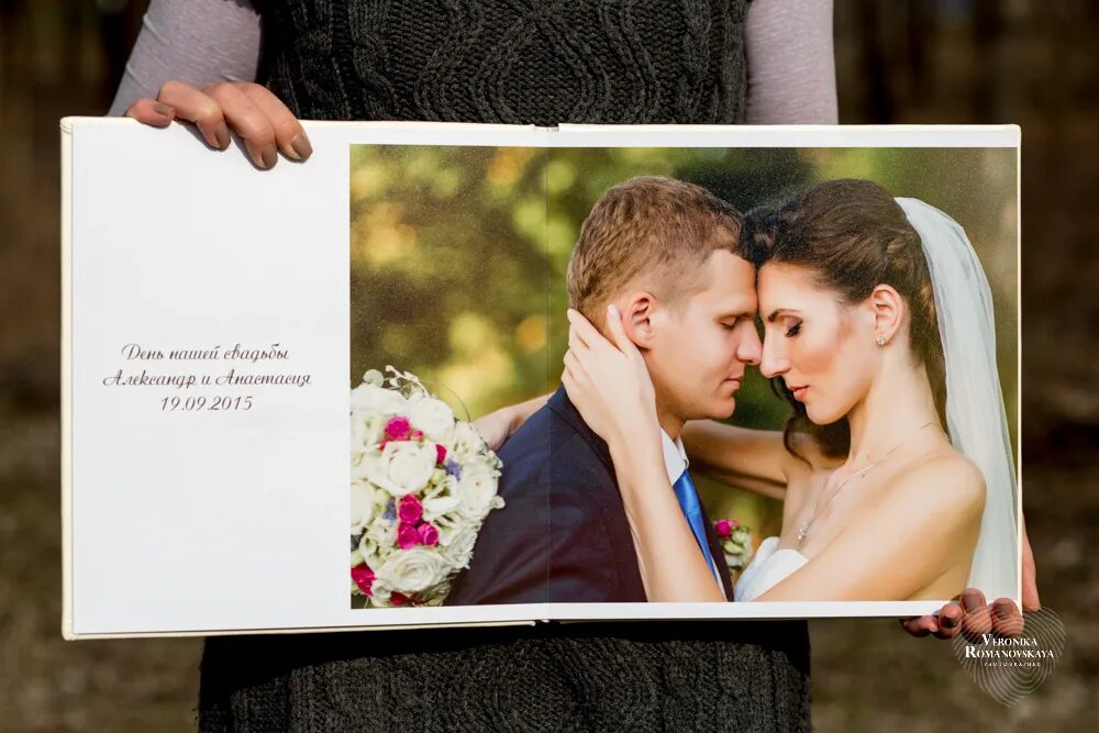 Фотофиера фотограф. Дизайнерские свадебные фотоальбомы. Современная фотокнига. Стильный свадебный альбом. Фотокниги реклама.