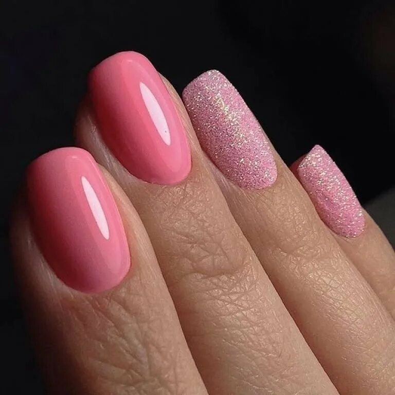 Шеллак розовый. Розовый матовыйманмкюр. Розовые ногти. Ногти розовые оттенки. Р̸о̸з̸о̸в̸ы̸й̸ м̸а̸н̸и̸к̸.
