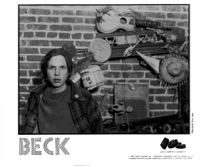 Beck перевод. Beck - Mellow Gold (1994). Бек Хэнсен. Бек Хэнсен фото. Mellow Gold Бек.
