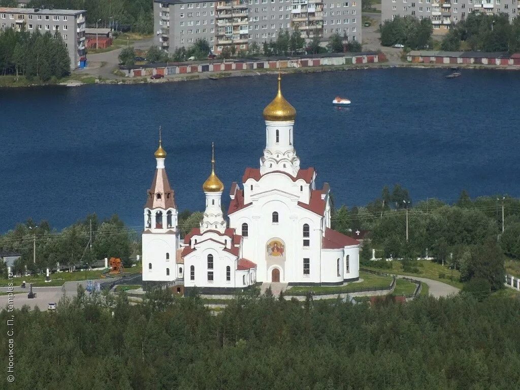 Мончегорск Церковь город. Храм в городе Мончегорск Мурманской области.