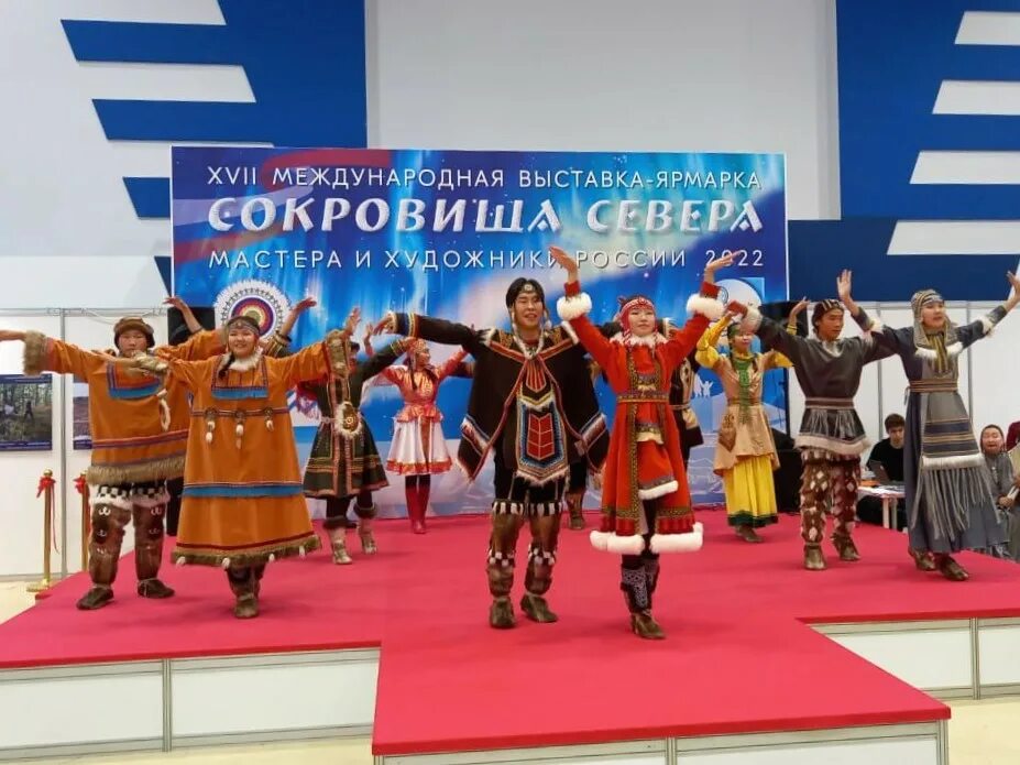 Коренные народы дальнего Востока. Фестиваль народов севера. Якутская выставка. Дружба народов России. Выставка якутск