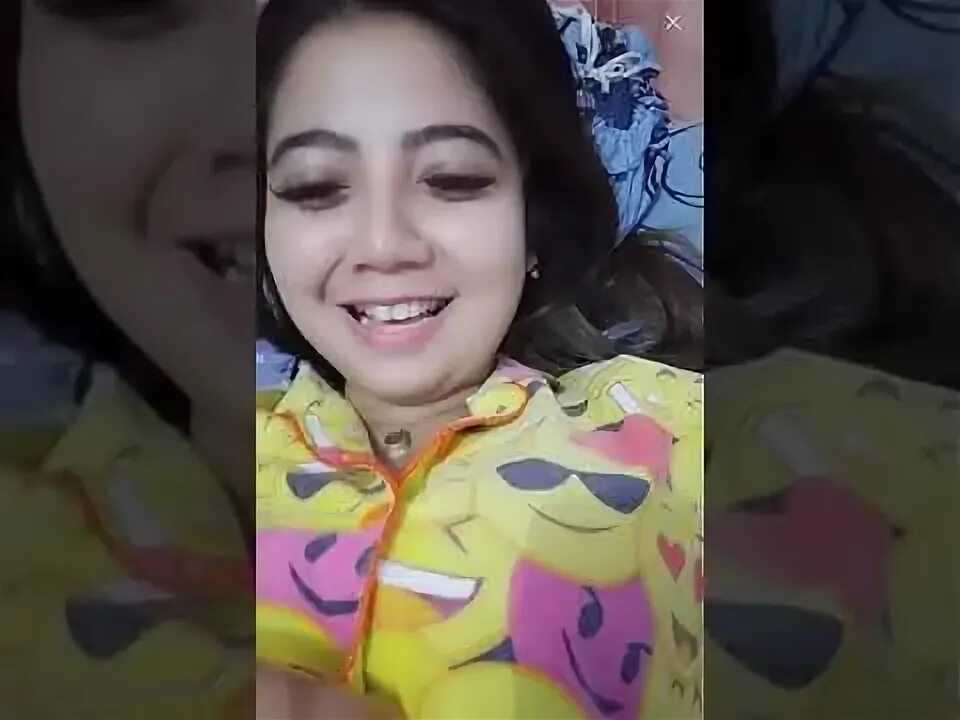 Tante pro. Японский нож танто. Tante stw lovers. Semok актриса. Jilbab twitter.
