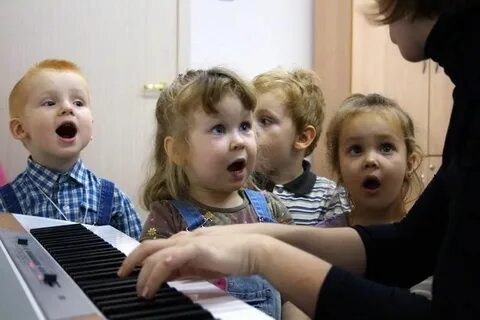 Занятие музыкой для детей 5 лет