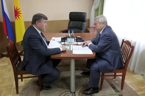 Работа в зверево