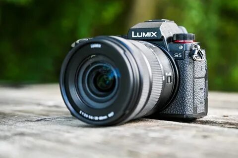 Lumix s5