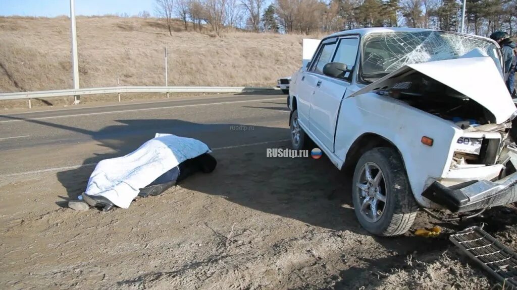 Погода черкесском орловской. Авария на трассе Черкесск. Авария трасса Лермонтов Черкесск. ДТП на трассе из Черкесска.