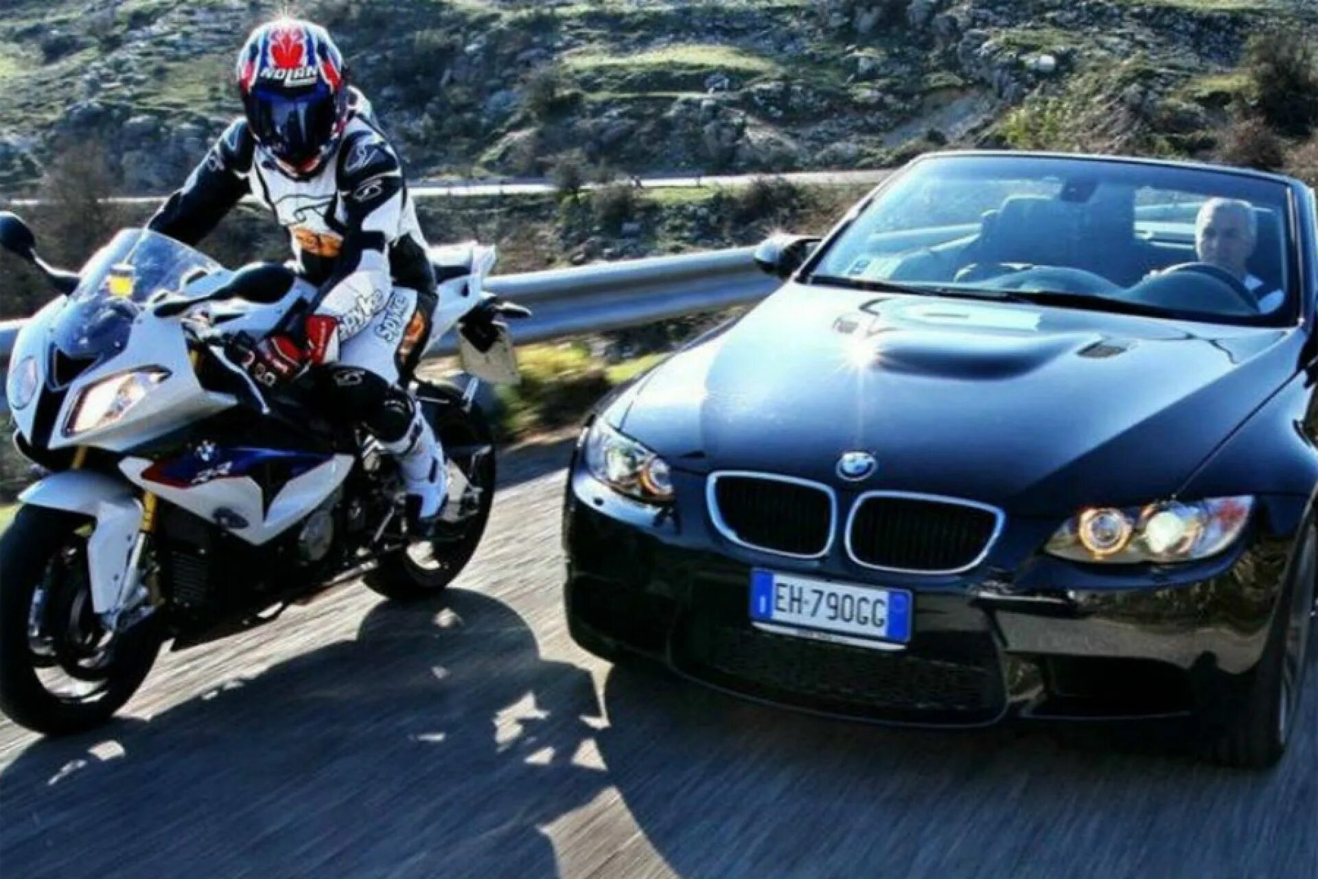 Автомобиль и мотоцикл. BMW мотоцикл и машина. Мото БМВ машина. Мотоцикл БМВ И машина БМВ.