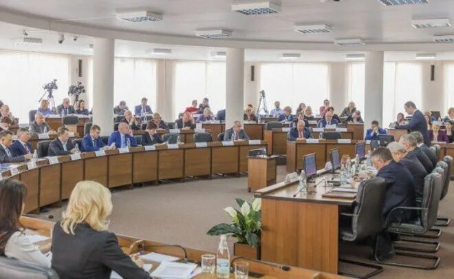 Контрольно счетная палата нижегородской. Городская дума нижнего новгорода. контрольно-счетная палата нижнего новгорода. законодательные палаты нижний новгород. гордума нижний новгород зал полупустой.