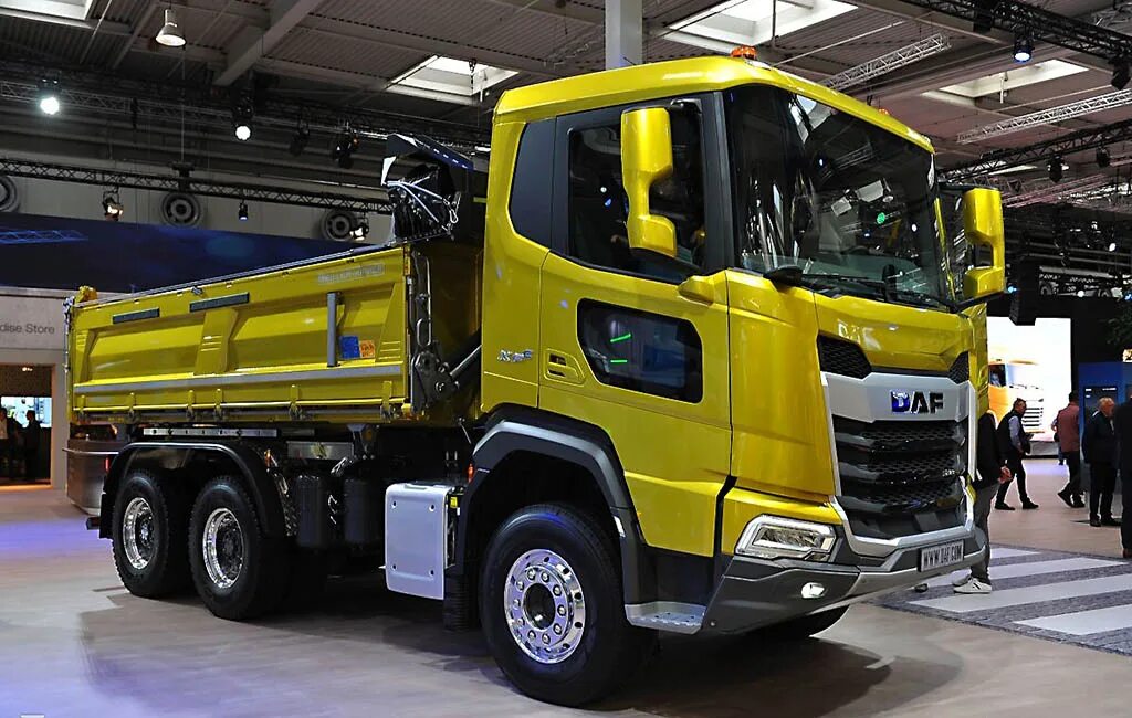 Новые грузовики россии. DAF XD 2023. Новый Урал 2023 грузовик. Новый КАМАЗ 2023 грузовик. Dongfeng 2023 грузовик.