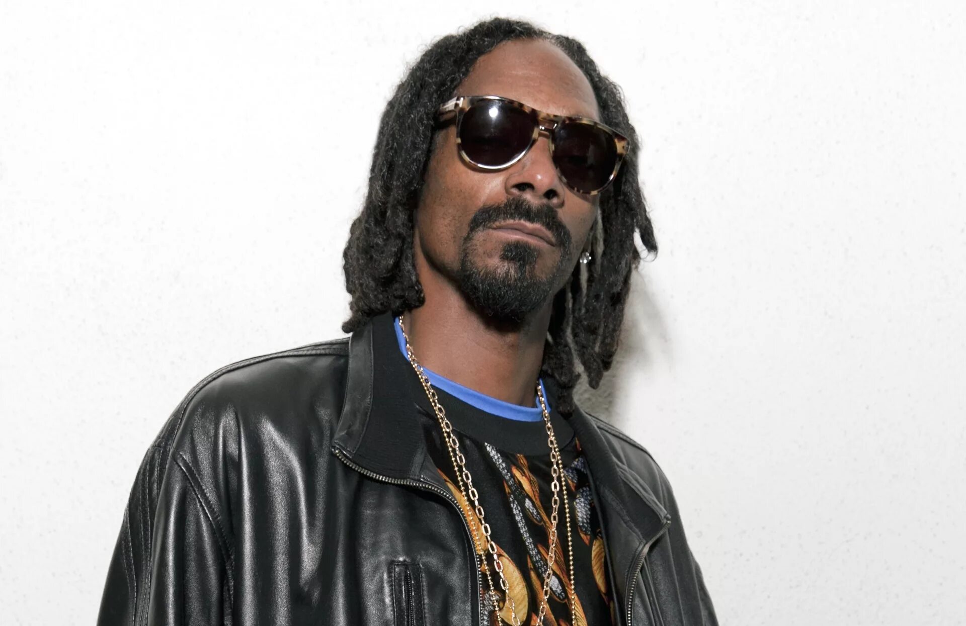 Snoop dogg фото. Снуп дог фото. Snoopy dog. Снуп дог. Snoop dogg рэпер 2024.