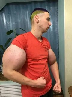 Парень базуки