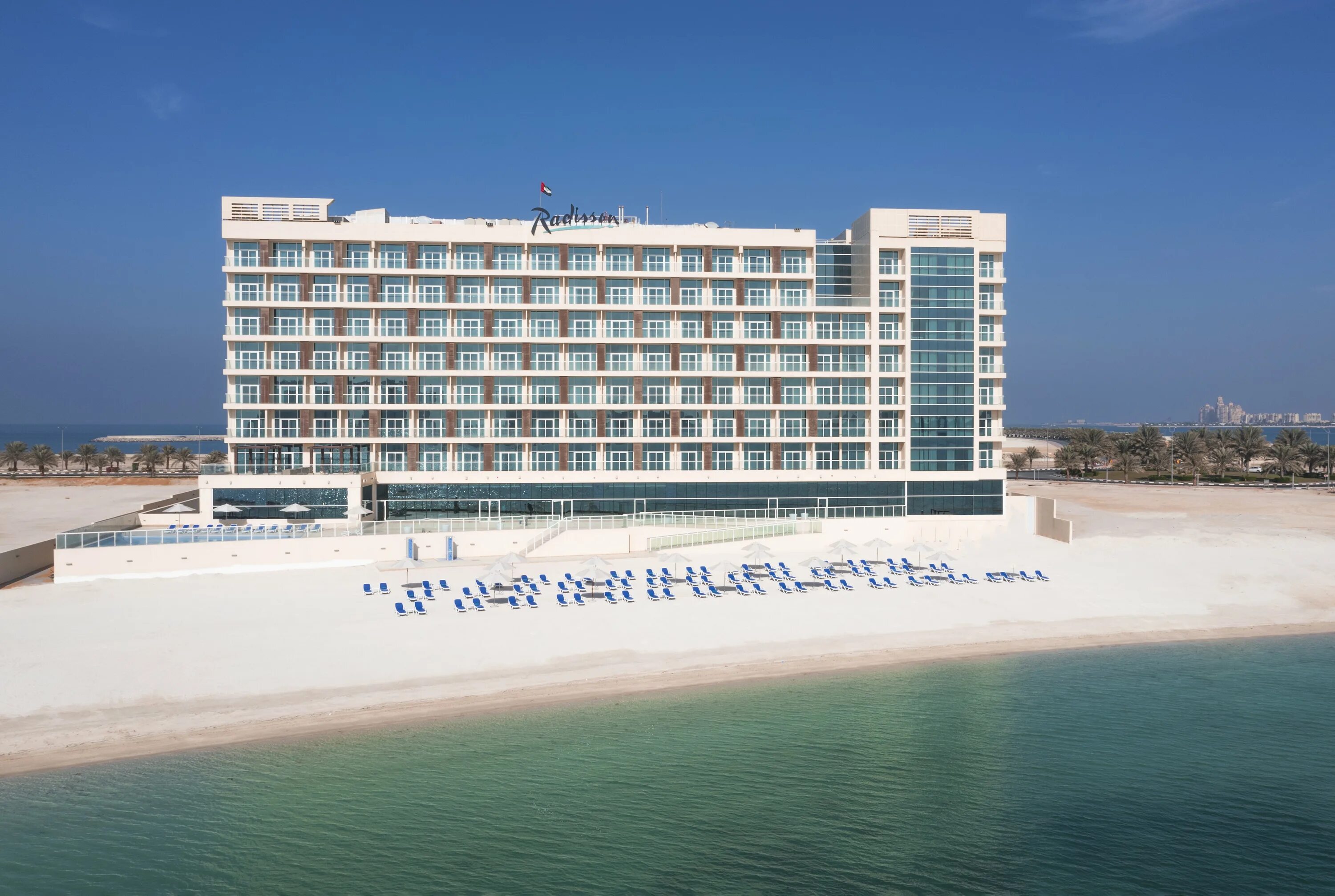 Radisson al marjan. Рэдиссон рас аль хайма. оаэ рас-эль-хайма рэдиссон. рэдиссон резорт рас аль хайма марджан исланд. radisson resort ras al khaimah 5.