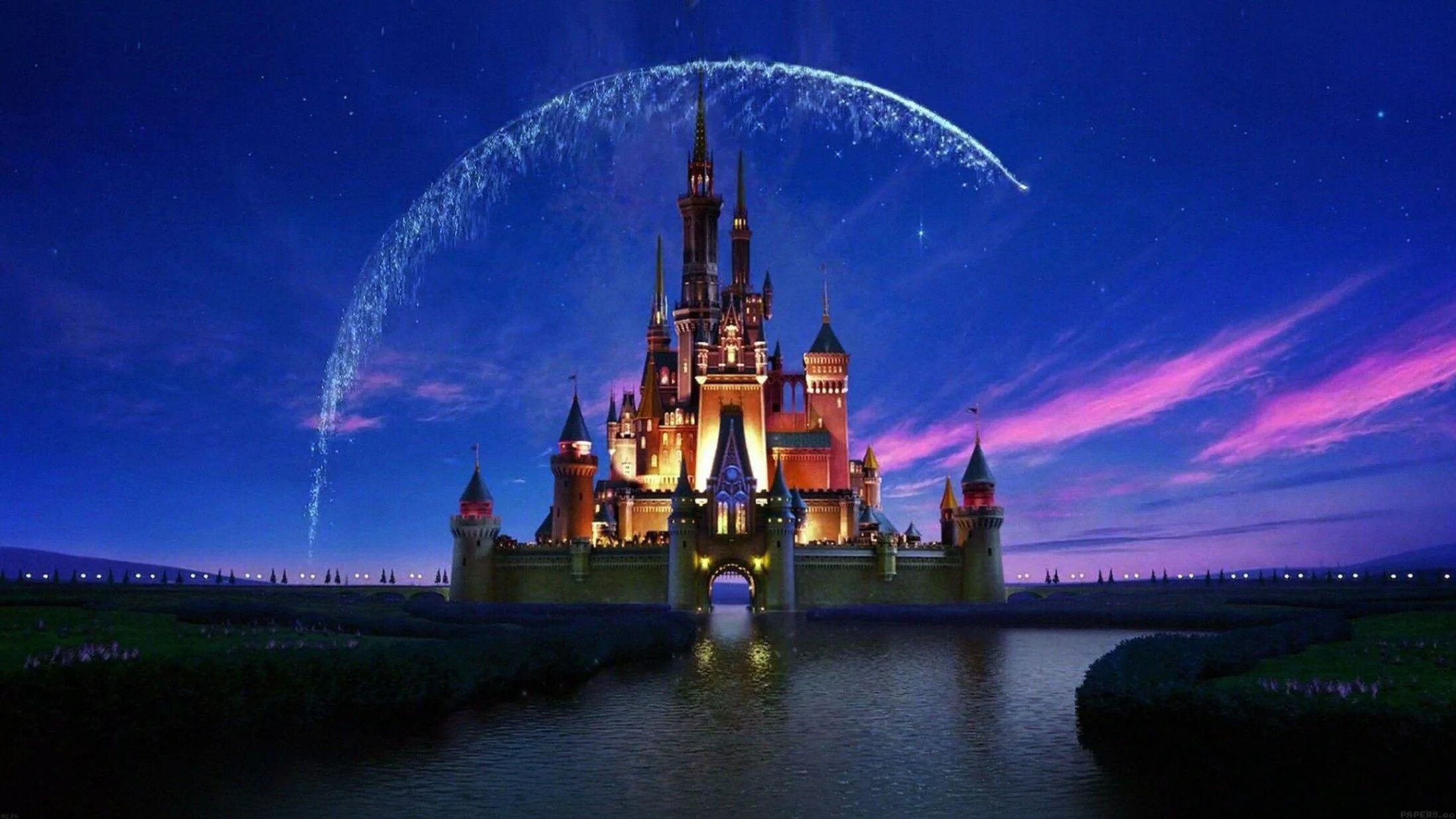Уолт Дисней Пикчерз наоборот замок. Киностудия Walt Disney. Заставка Уолт Дисней замок. Студия уолта диснея