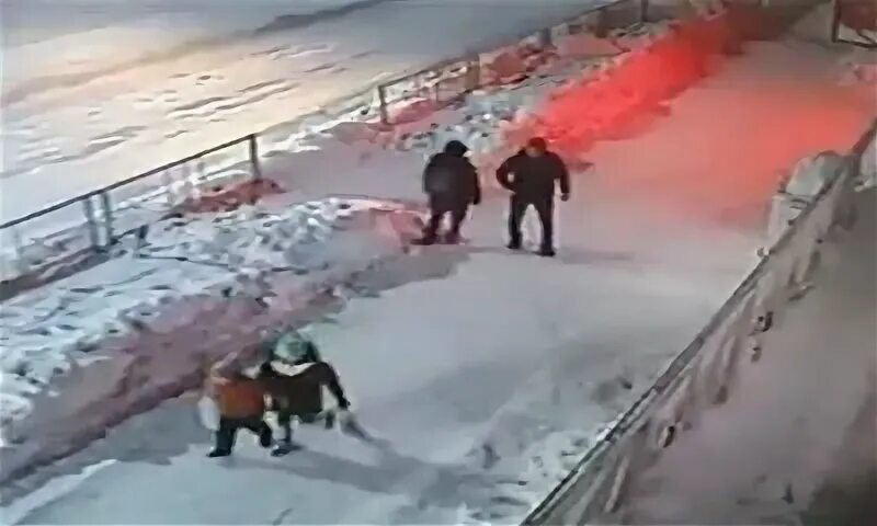 Попадать под случай