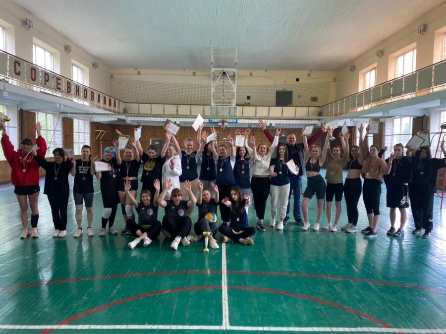 колледжи английского языка москва. английский язык для колледжей. ардинглай колледж. школа ардингли англия. колледжи английского языка москва.