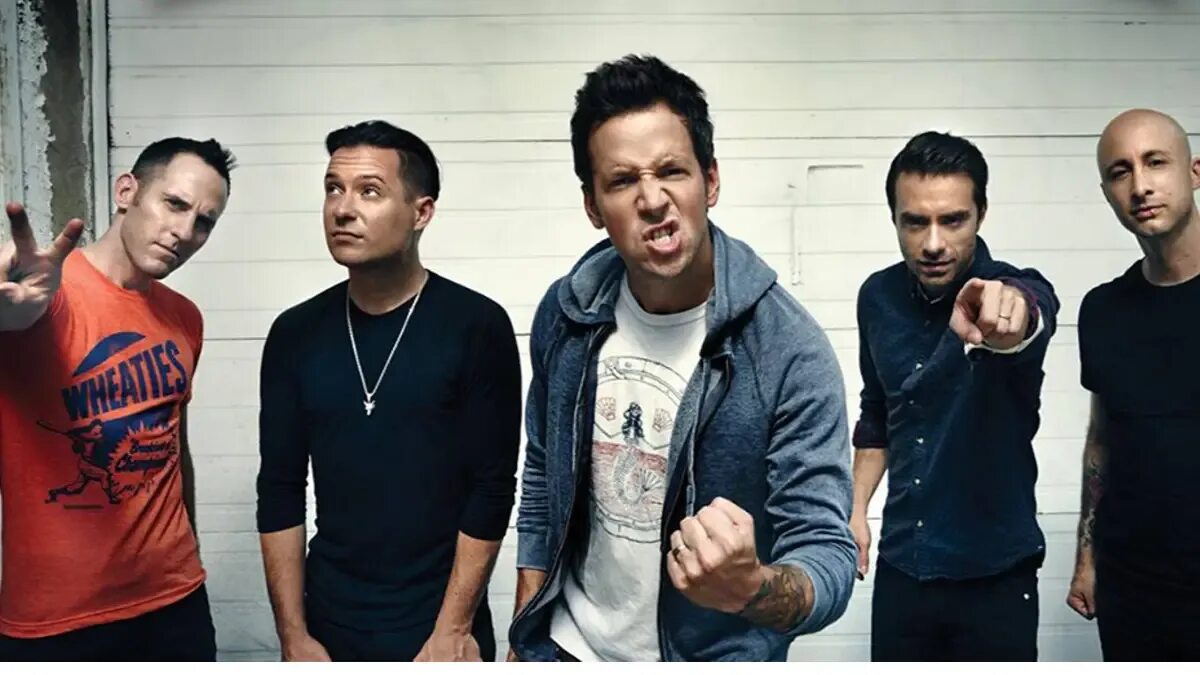 Группа simple Plan. Simple Plan 2022. Simple Plan – simple Plan 2008. Simple Plan 2001.