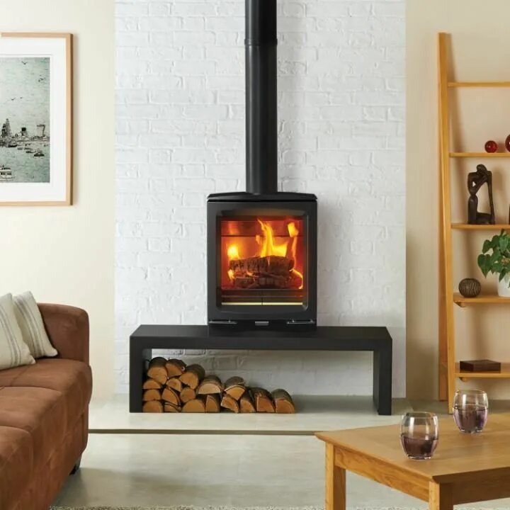 Камин из кирпича для дома. Jotul i18 решетка. Небольшой камин 7 букв. Камин маленький дровяной. Каминная топка jotul i 18 harmony.