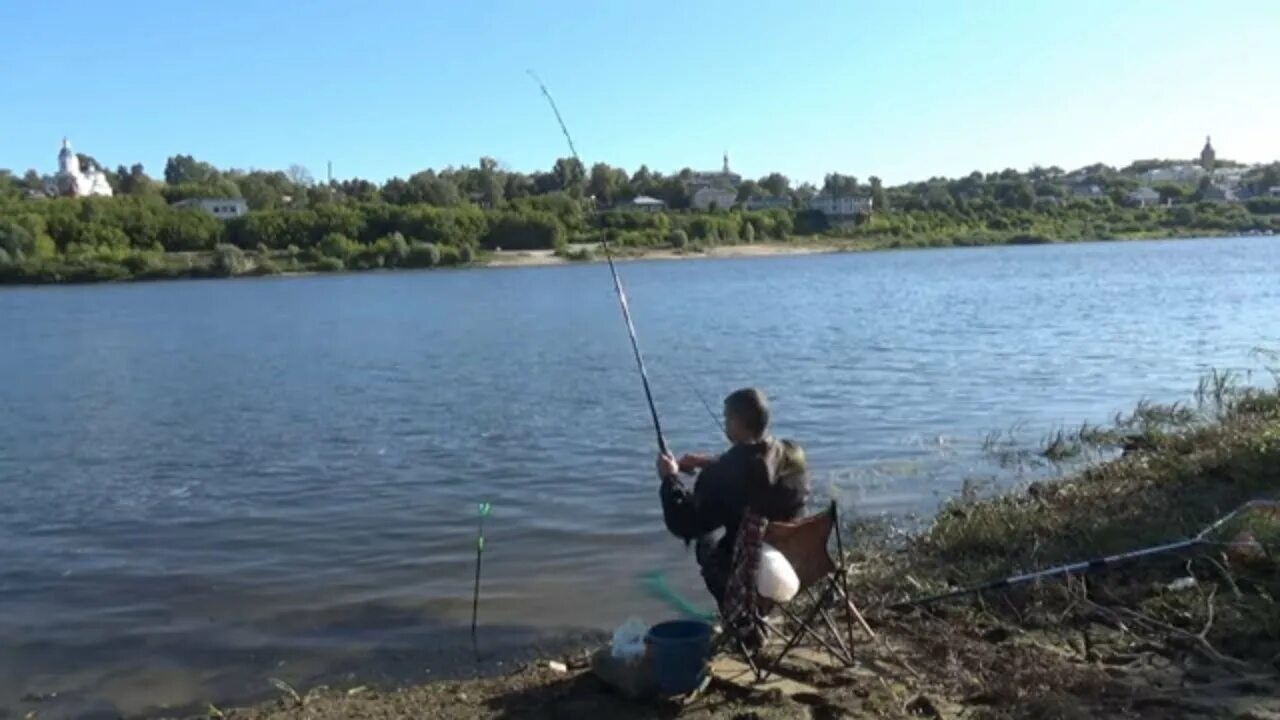 Рыбалка в касимове на оке. Ока река касимов рыбалка. Касимов рыболовный. Касимов рыболовный. Рамка рыбалка.