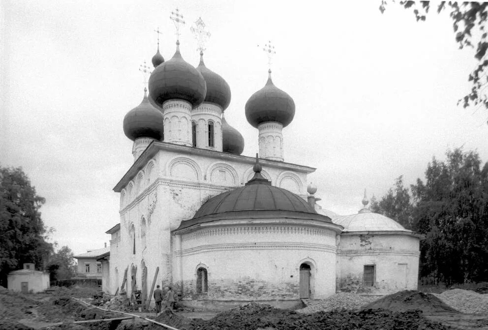 Успенский монастырь Вологда. Горний Успенский монастырь Вологда. Женский монастырь в Вологде.