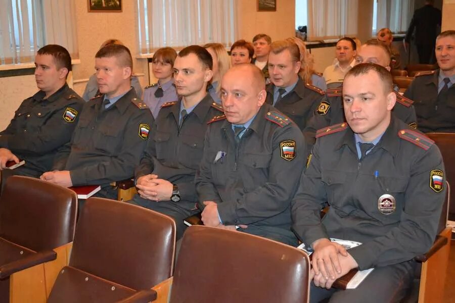 Омвд тульской области. УВД Новомосковск Тульской области. Начальник полиции г. Новомосковск. Начальник полиции Новомосковска. Начальник УВД Новомосковска Тульской области.