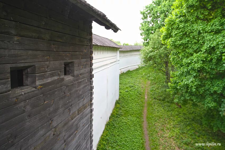 новгород-северский черниговская. новгород-северская крепость новгород-северский. новгород северский черниговская область новости. новгород северск. спасо-преображенский новгород-северский мужской монастырь.