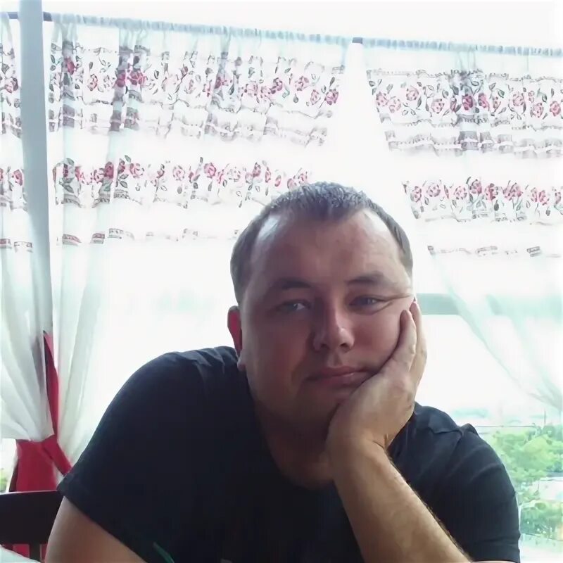 У юры обнинск. Шиномонтаж обнинск. Шиномонтаж у юры обнинск. Столовая у юры новокузнецк. Сгорело кафе на ярмарке калуга.