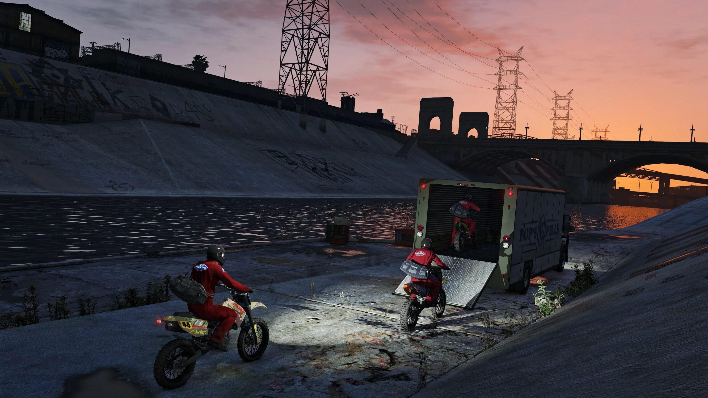Игра 5с. Grand theft auto гта 5. Grand theft auto гта 5. Grand theft auto гта 5. Графический мод редукс в grand theft auto v.