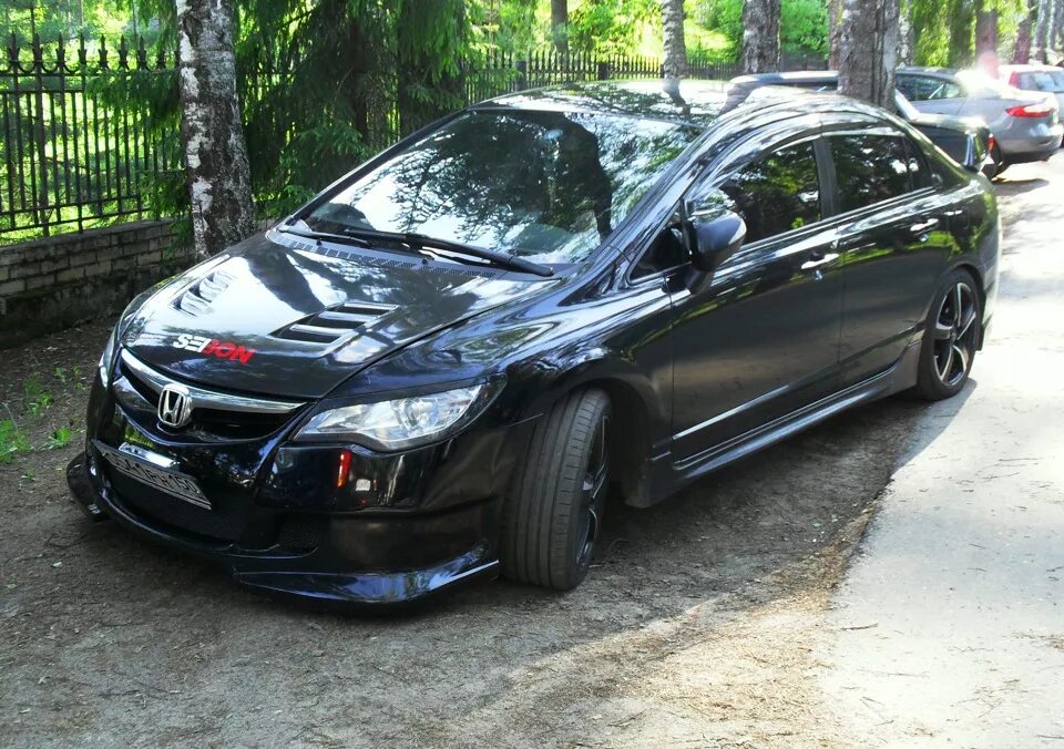 Honda civic 2008 седан. Honda civic 4d 2010. Люк civic 4d. Honda civic 4d 2008. Honda civic viii 2008 1.