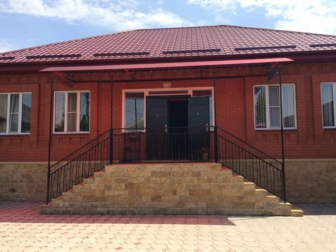 Ингушетия продается. Двухэтажный дом в ингушетии. Дом ингушетии малгобек. Альтиево. Особняки в ингушетии.